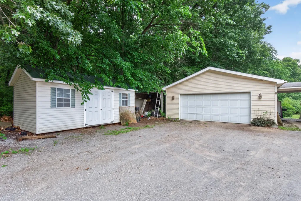 6455 Jordan Road Henrietta Township MI 49201