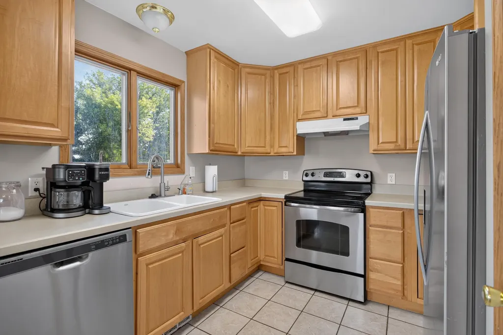 290 Somerset Drive Columbia Township MI 49233