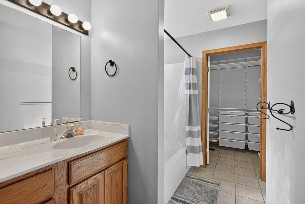 290 Somerset Drive Columbia Township MI 49233