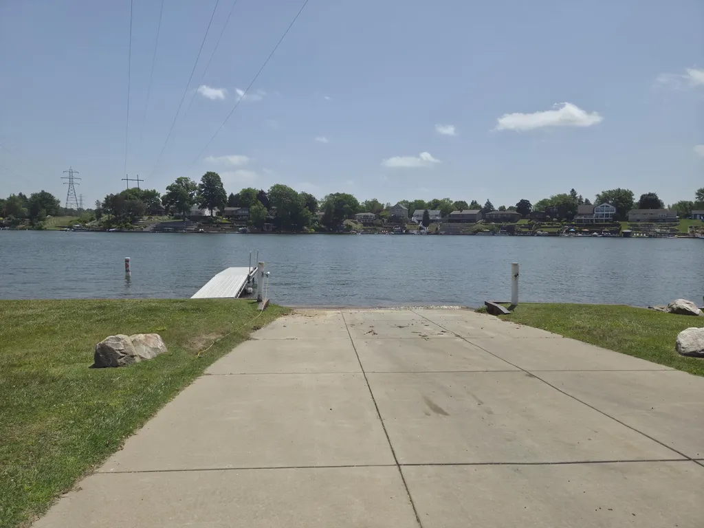 290 Somerset Drive Columbia Township MI 49233