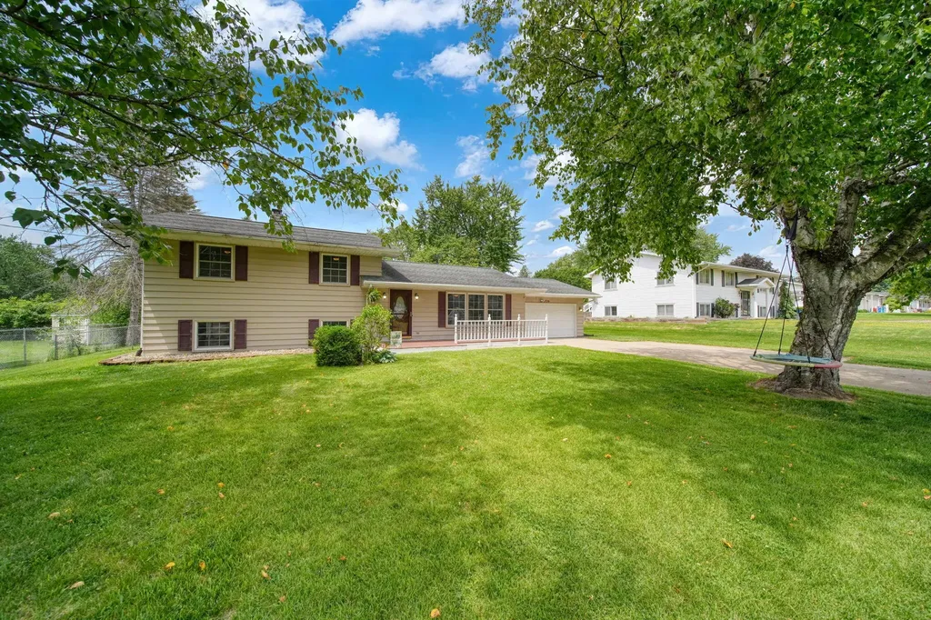 3720 Saint Anne Avenue Blackman Charter Township MI 49201