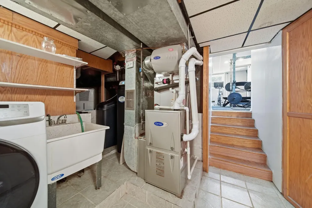 3720 Saint Anne Avenue Blackman Charter Township MI 49201