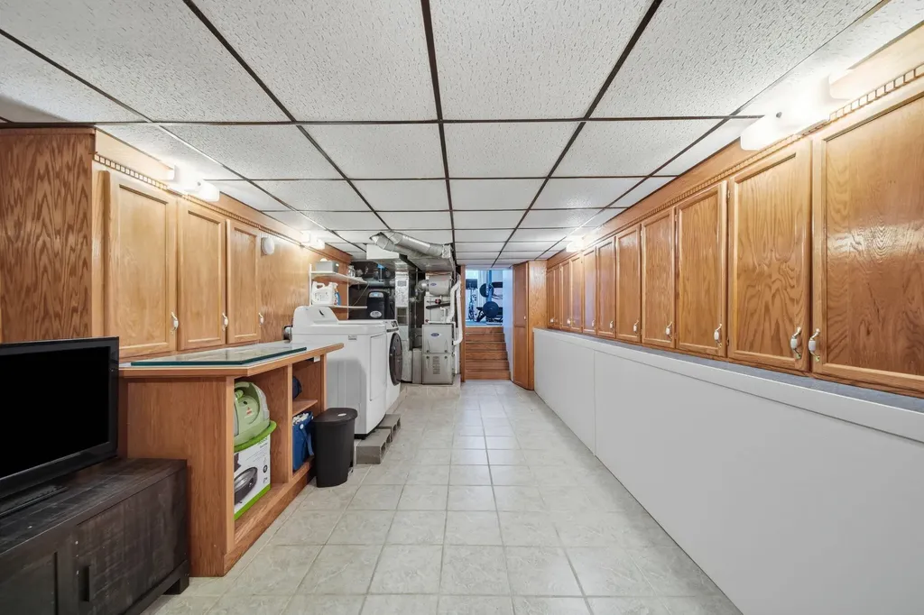 3720 Saint Anne Avenue Blackman Charter Township MI 49201