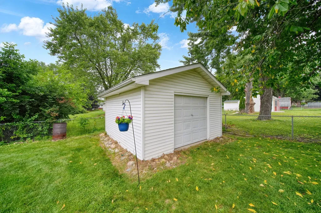 3720 Saint Anne Avenue Blackman Charter Township MI 49201