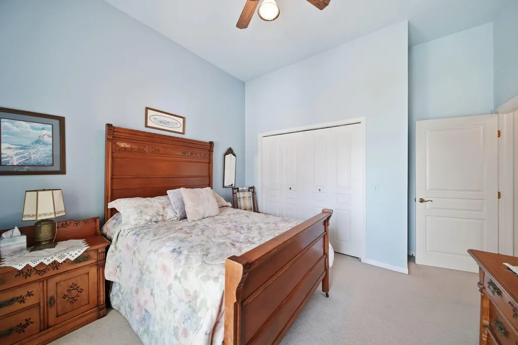 413 Oakwood Avenue Columbia Township MI 49234