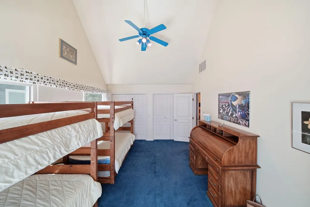 413 Oakwood Avenue Columbia Township MI 49234