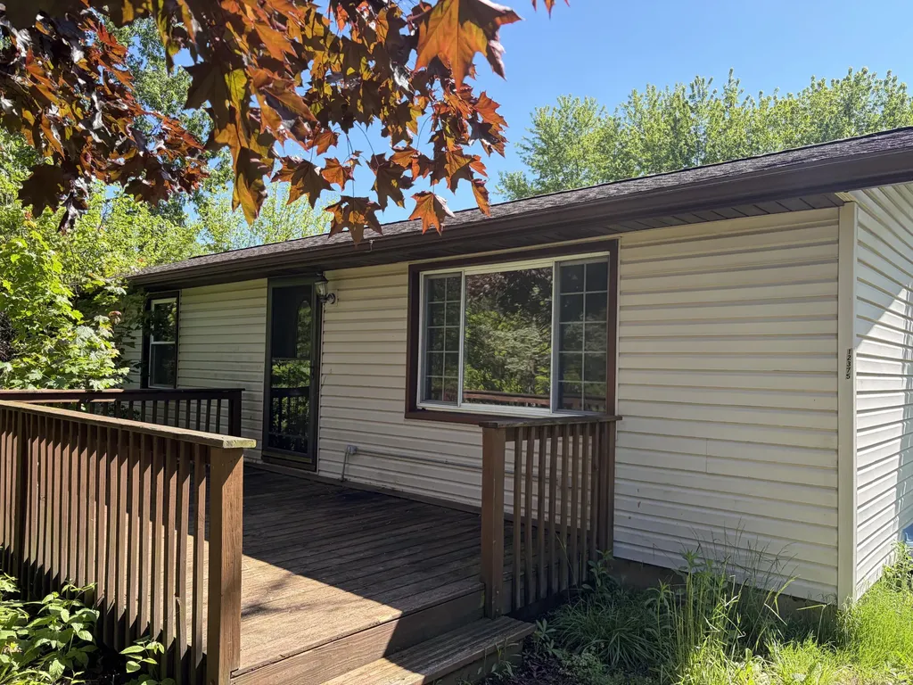 12375 Musbach Road Waterloo Township MI 49259