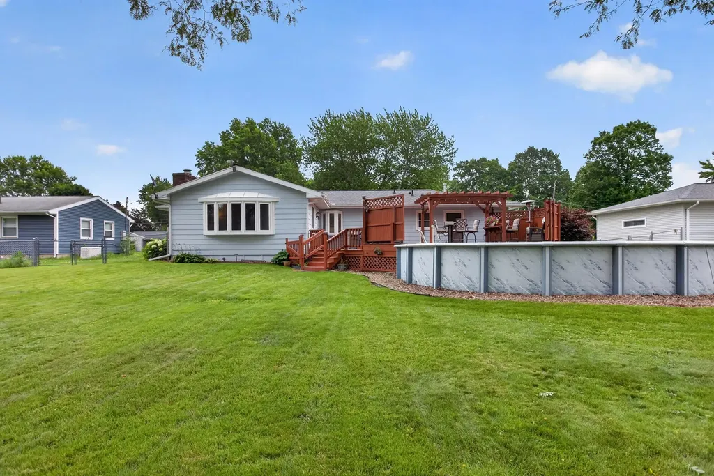 216 Eastlawn Parma Village MI 49269
