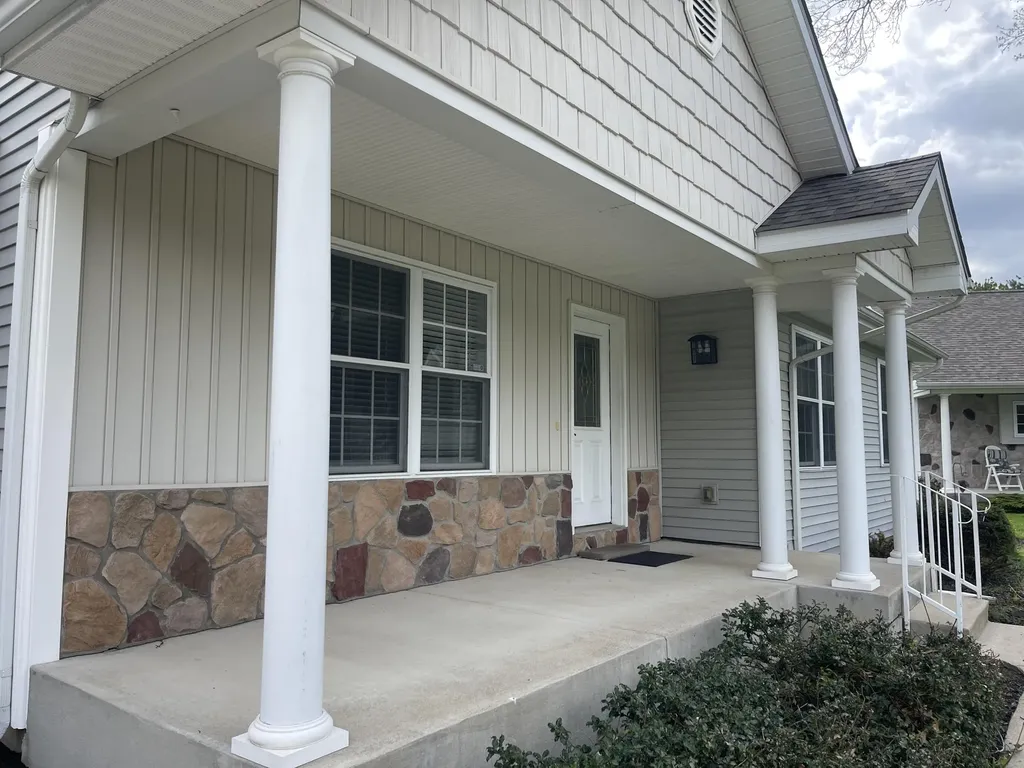 113 Beacon Ridge Drive Battle Creek City MI 49017