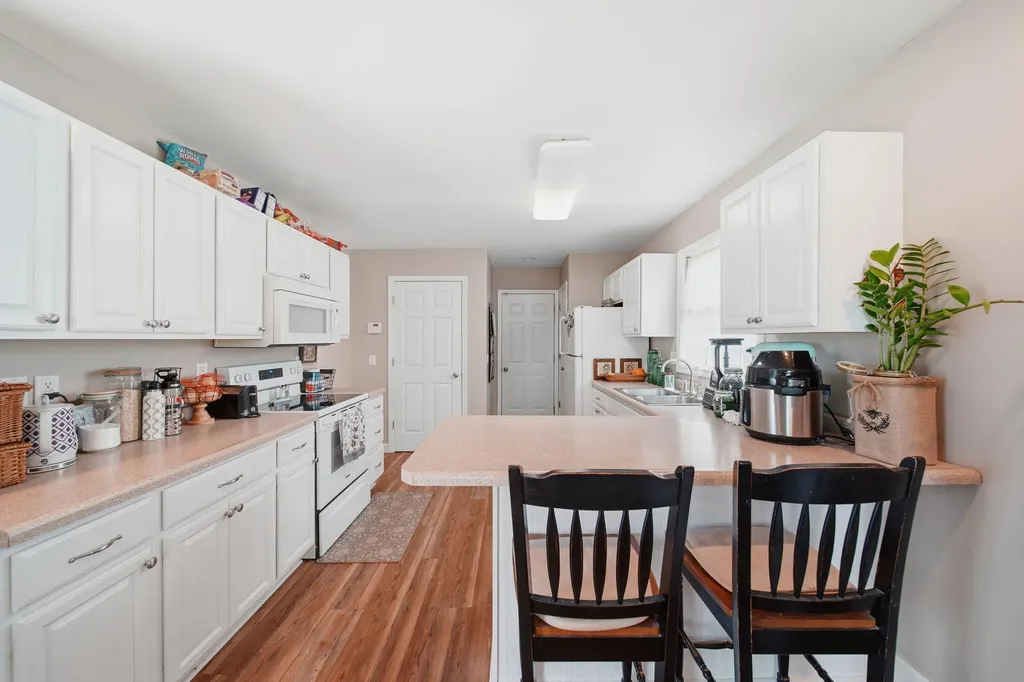 5024 Hematite Street Blackman Charter Township MI 49201
