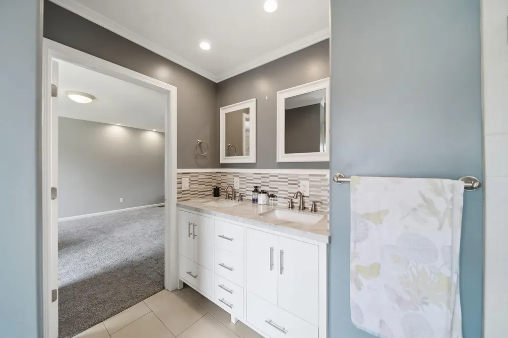 5024 Hematite Street Blackman Charter Township MI 49201