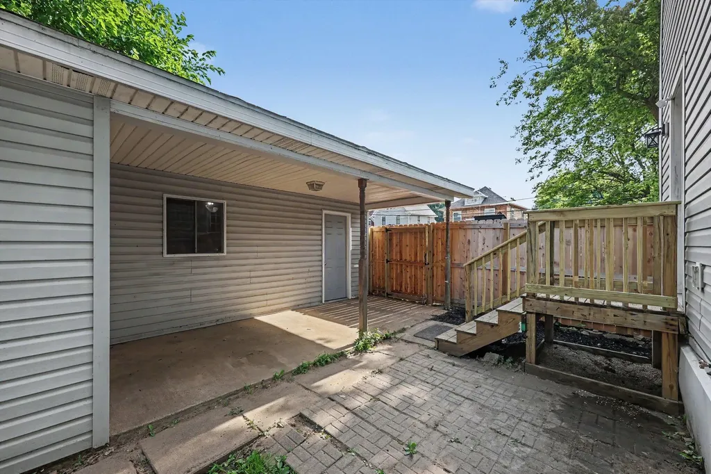 1022 Homewild Avenue Jackson City MI 49201