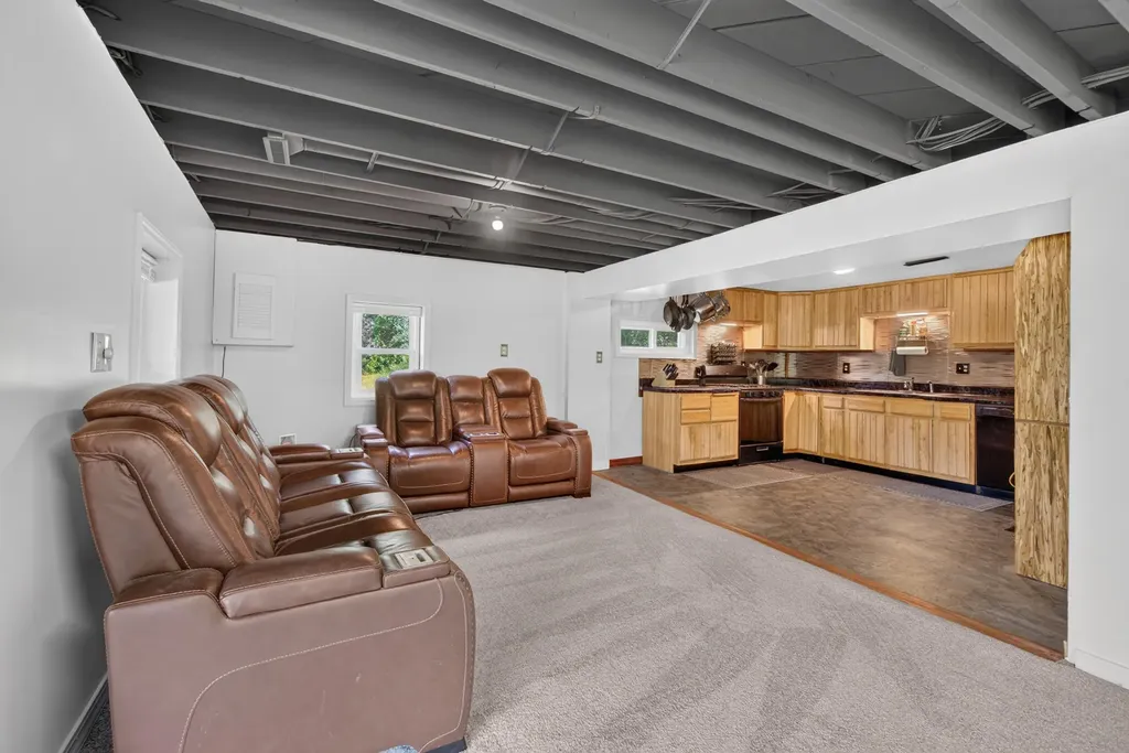10932 Baker Road Somerset Township MI 49249