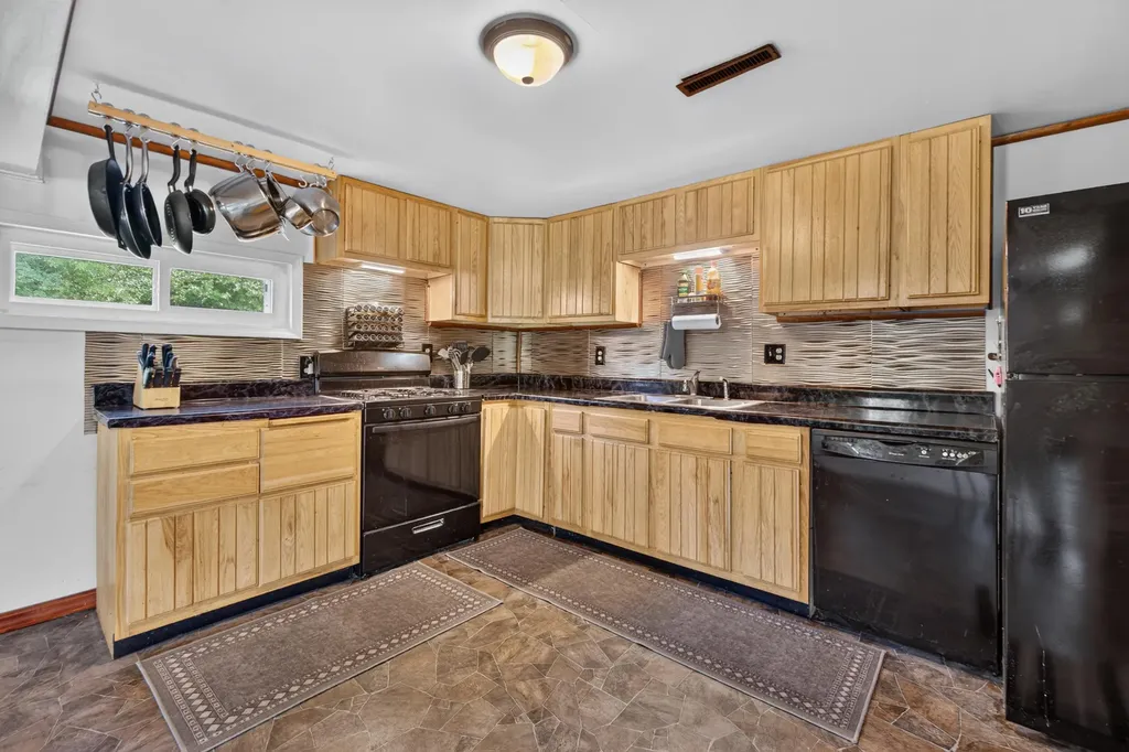 10932 Baker Road Somerset Township MI 49249