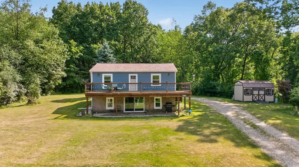 10932 Baker Road Somerset Township MI 49249