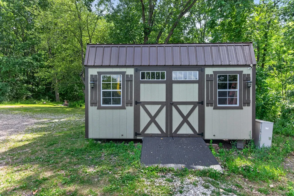 10932 Baker Road Somerset Township MI 49249