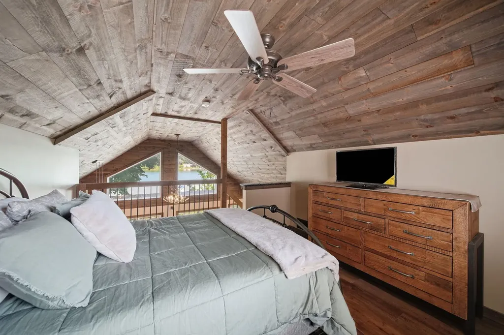 652 Swains Lake Drive Pulaski Township MI 49237