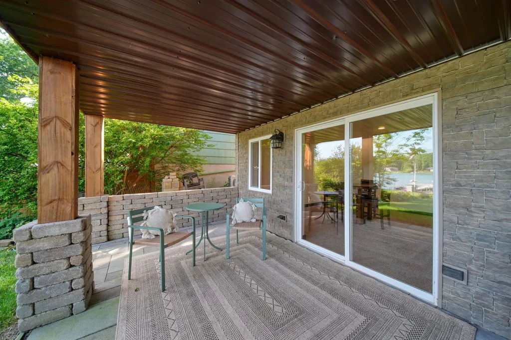 652 Swains Lake Drive Pulaski Township MI 49237