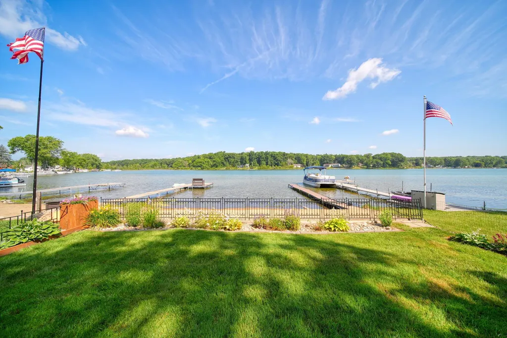 652 Swains Lake Drive Pulaski Township MI 49237