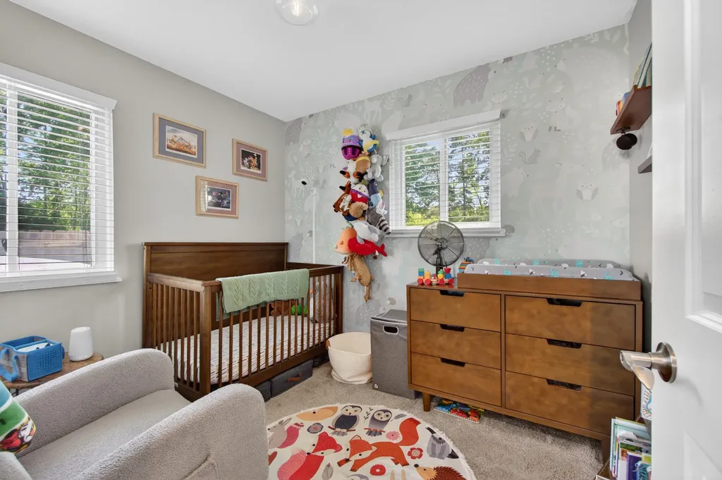 569 Round Lake Drive Leoni Township MI 49254
