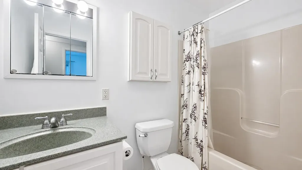 413 Argyle Court Milan City MI 48160
