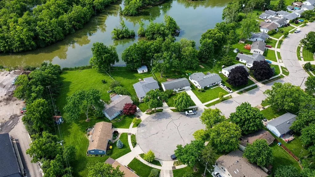 413 Argyle Court Milan City MI 48160