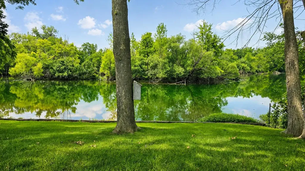 413 Argyle Court Milan City MI 48160