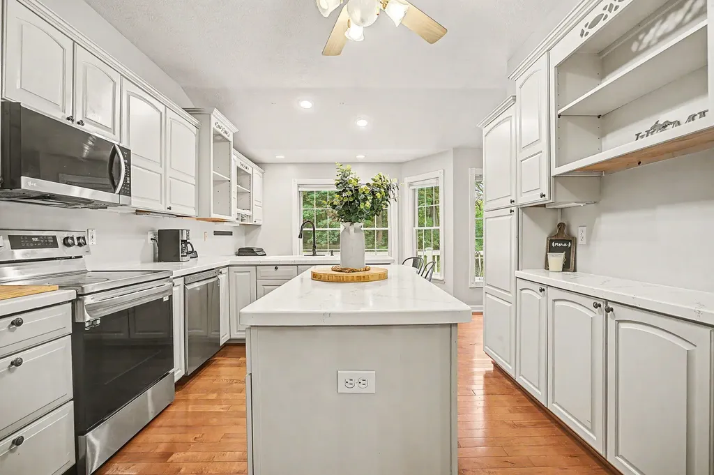 5179 N Granite Street Blackman Charter Township MI 49201
