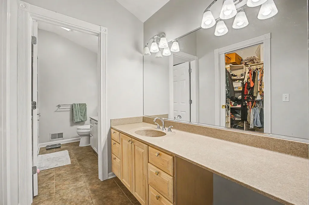 5179 N Granite Street Blackman Charter Township MI 49201