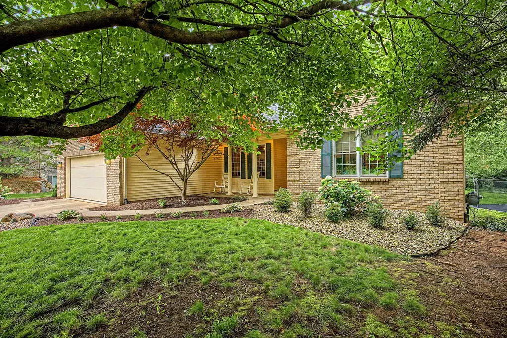 5179 N Granite Street Blackman Charter Township MI 49201