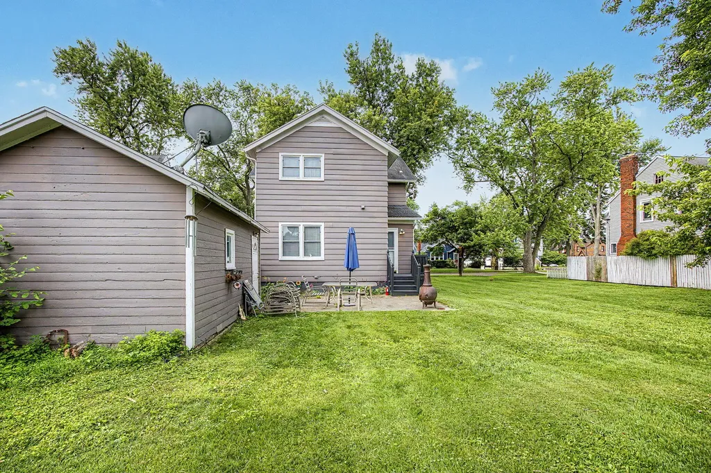 1008 Union Jackson City MI 49203
