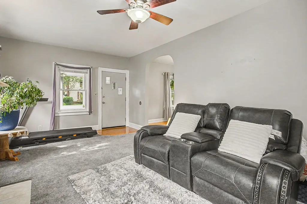 1008 Union Jackson City MI 49203