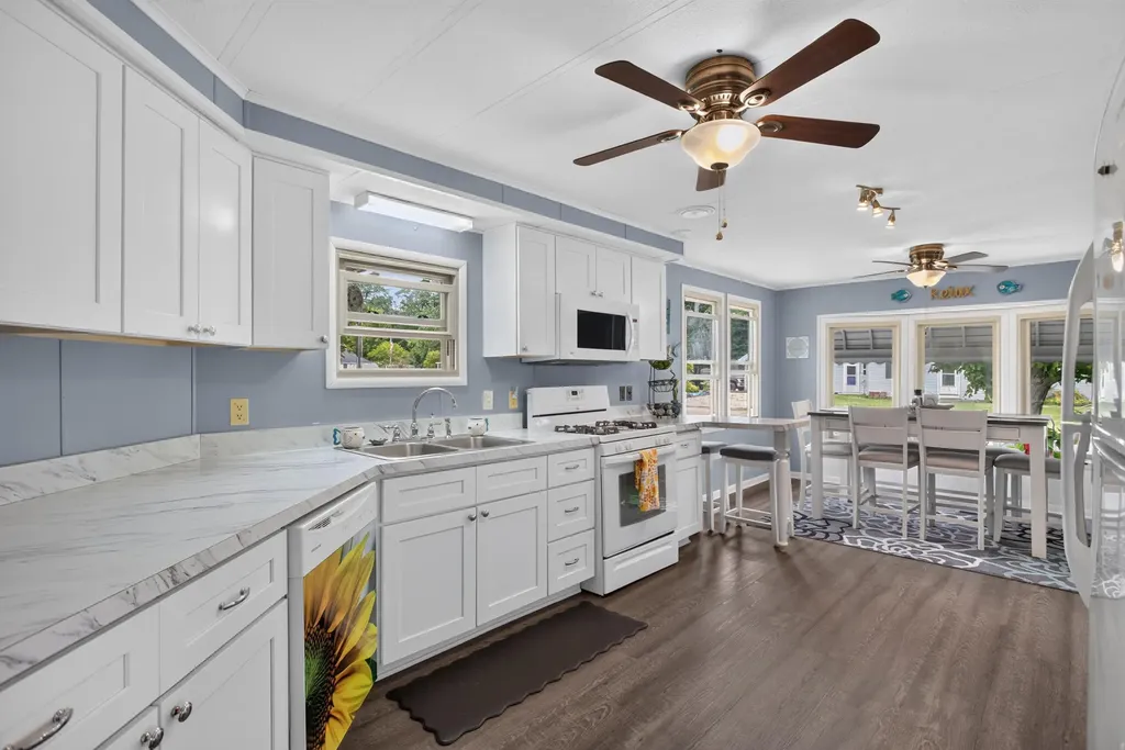 2550 Dardy Drive Norvell Township MI 49230