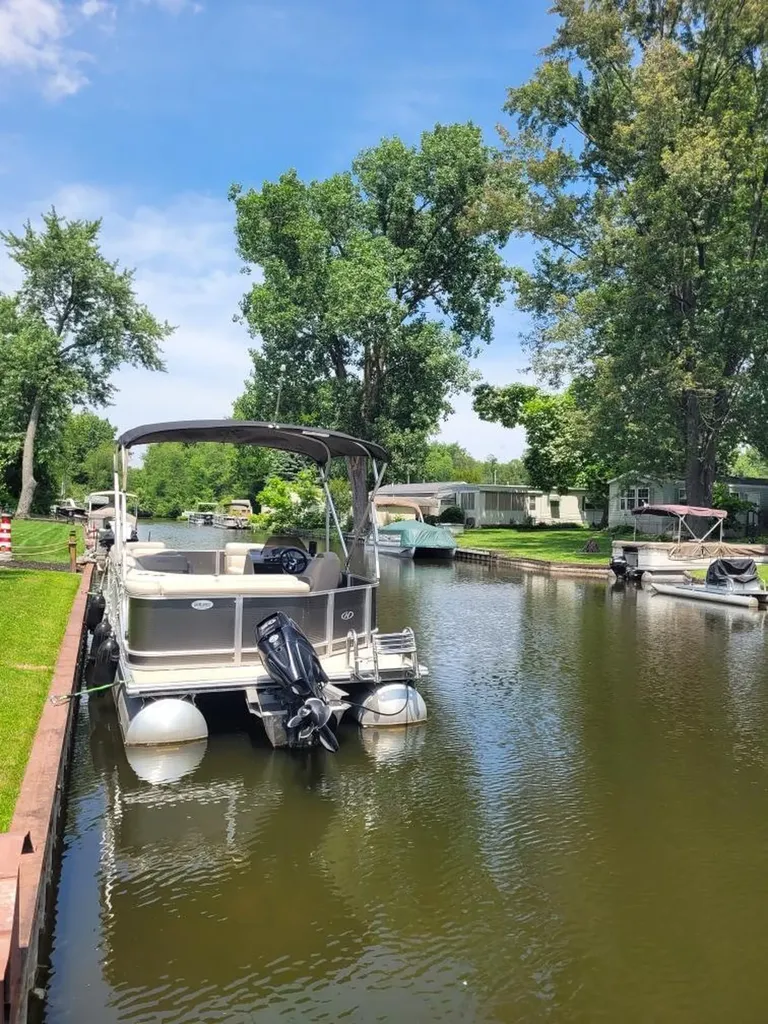 2550 Dardy Drive Norvell Township MI 49230