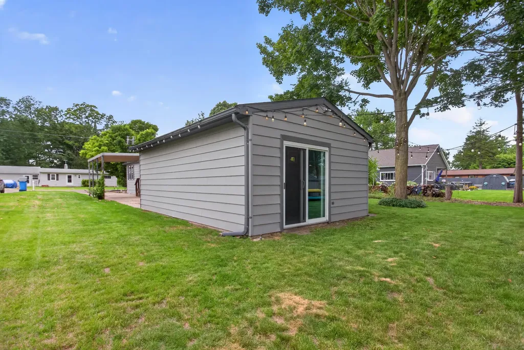 2550 Dardy Drive Norvell Township MI 49230