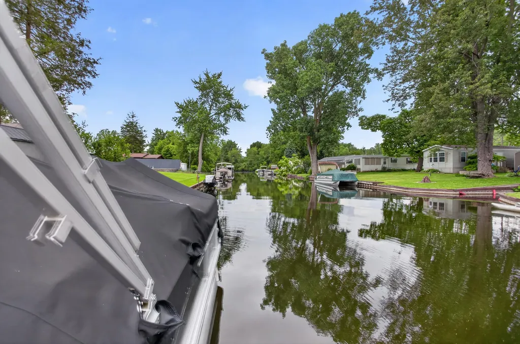 2550 Dardy Drive Norvell Township MI 49230