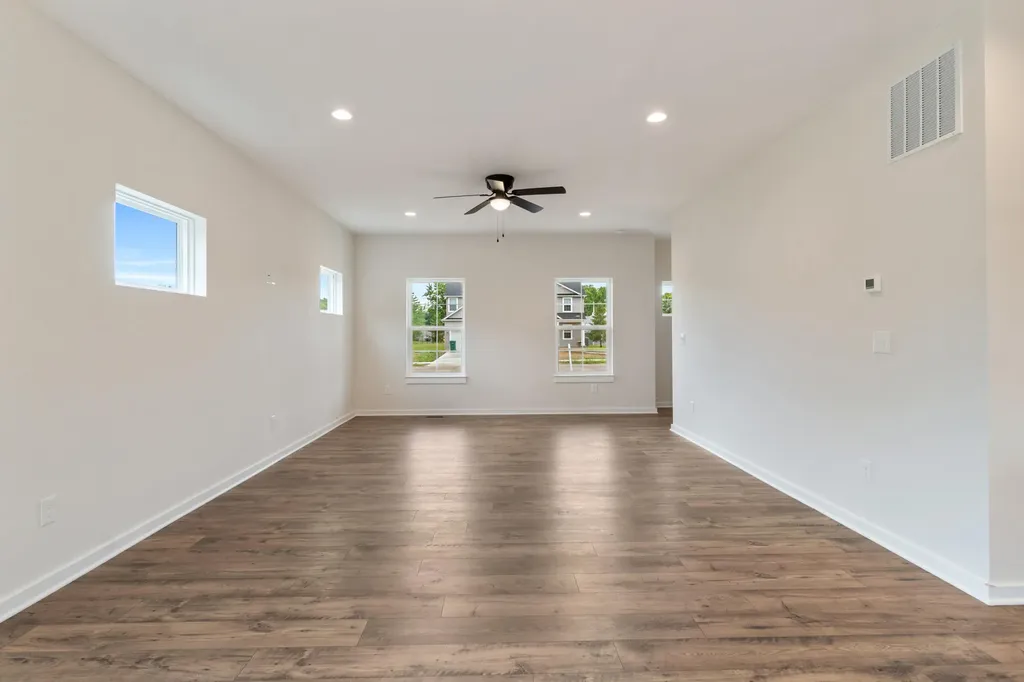 5 E Main Street Owosso Charter Township MI 48867