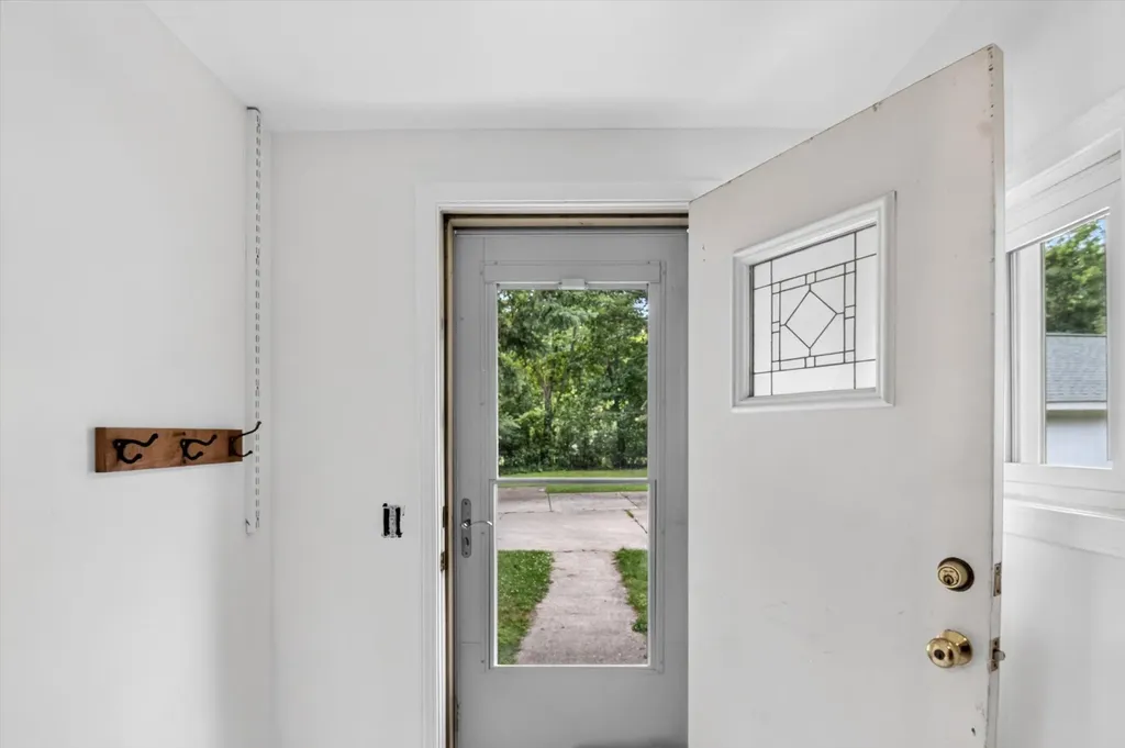6109 Brooklyn Road Napoleon Township MI 49201
