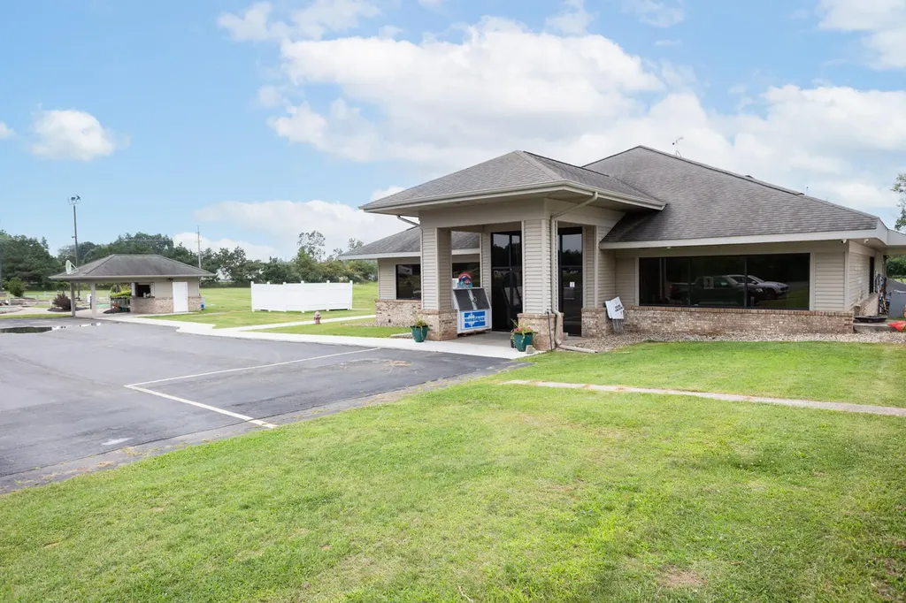 3600 Wayland Drive Blackman Charter Township MI 49202
