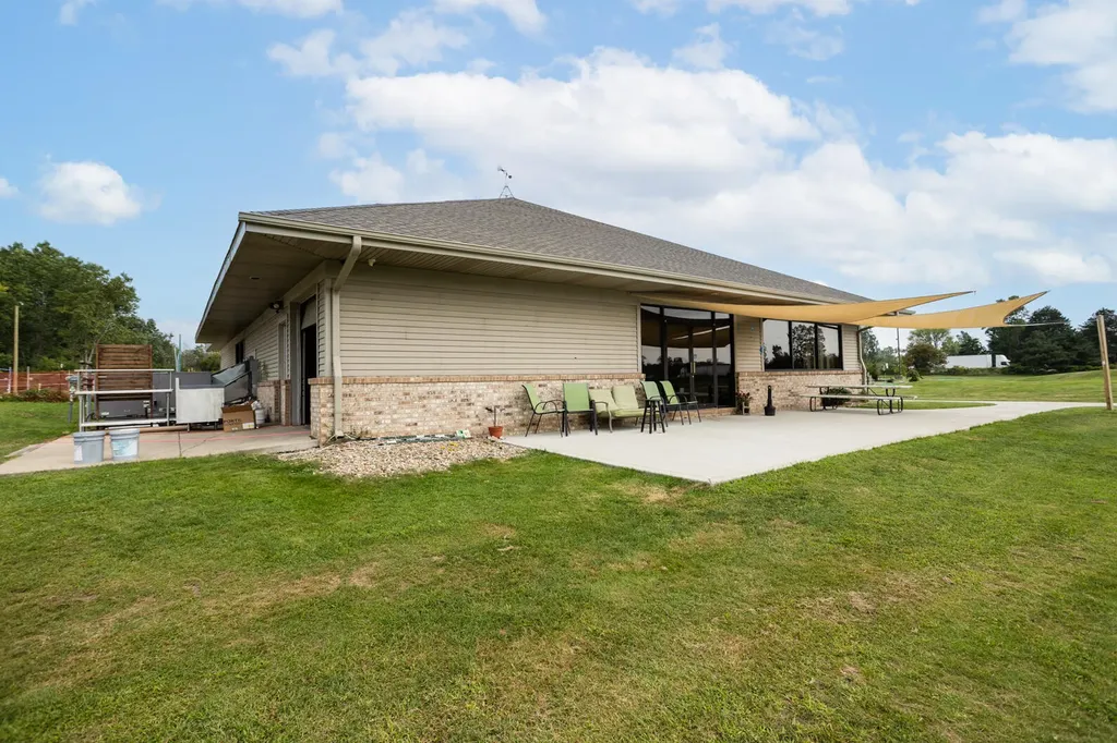 3600 Wayland Drive Blackman Charter Township MI 49202