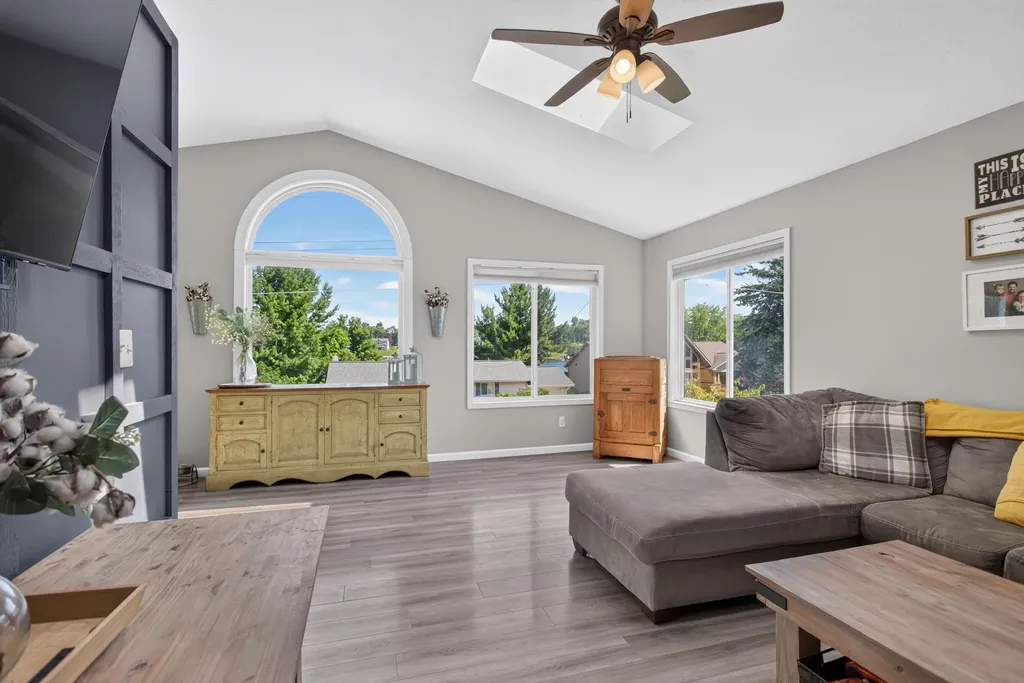 11947 Bunday Drive Somerset Township MI 49249