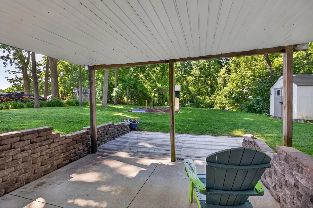 11947 Bunday Drive Somerset Township MI 49249