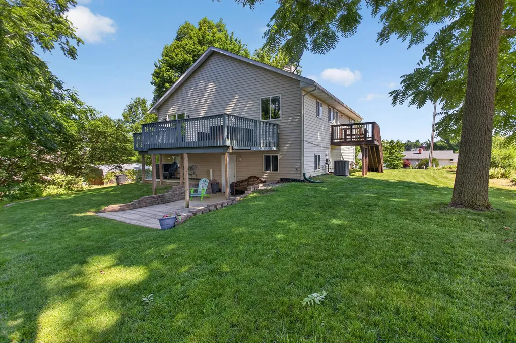 11947 Bunday Drive Somerset Township MI 49249