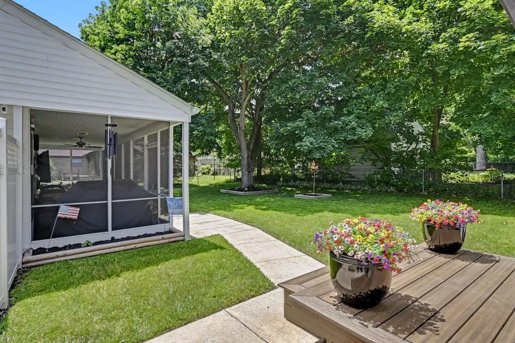 1415 Franklin Street Meridian Charter Township MI 48840