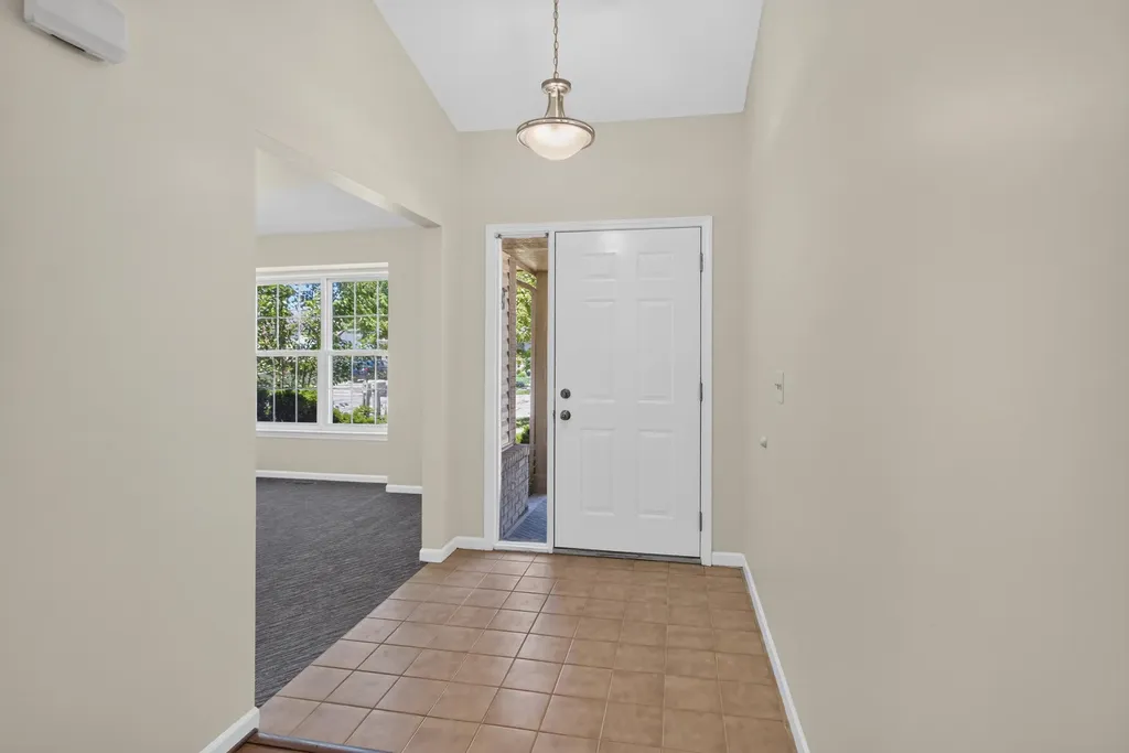 7944 Thornhill Drive Ypsilanti Charter Township MI 48197