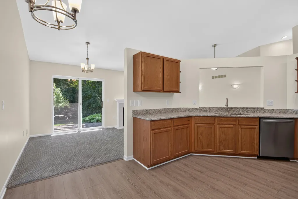 7944 Thornhill Drive Ypsilanti Charter Township MI 48197