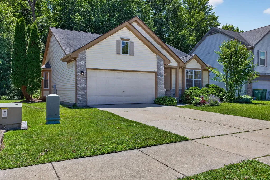7944 Thornhill Drive Ypsilanti Charter Township MI 48197