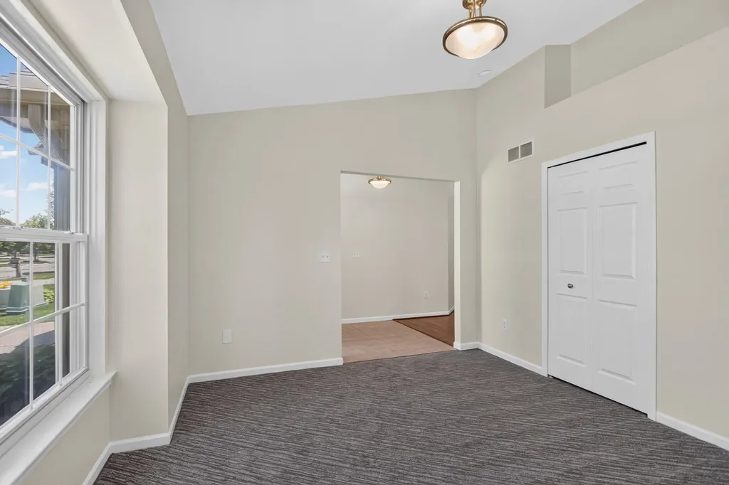 7944 Thornhill Drive Ypsilanti Charter Township MI 48197