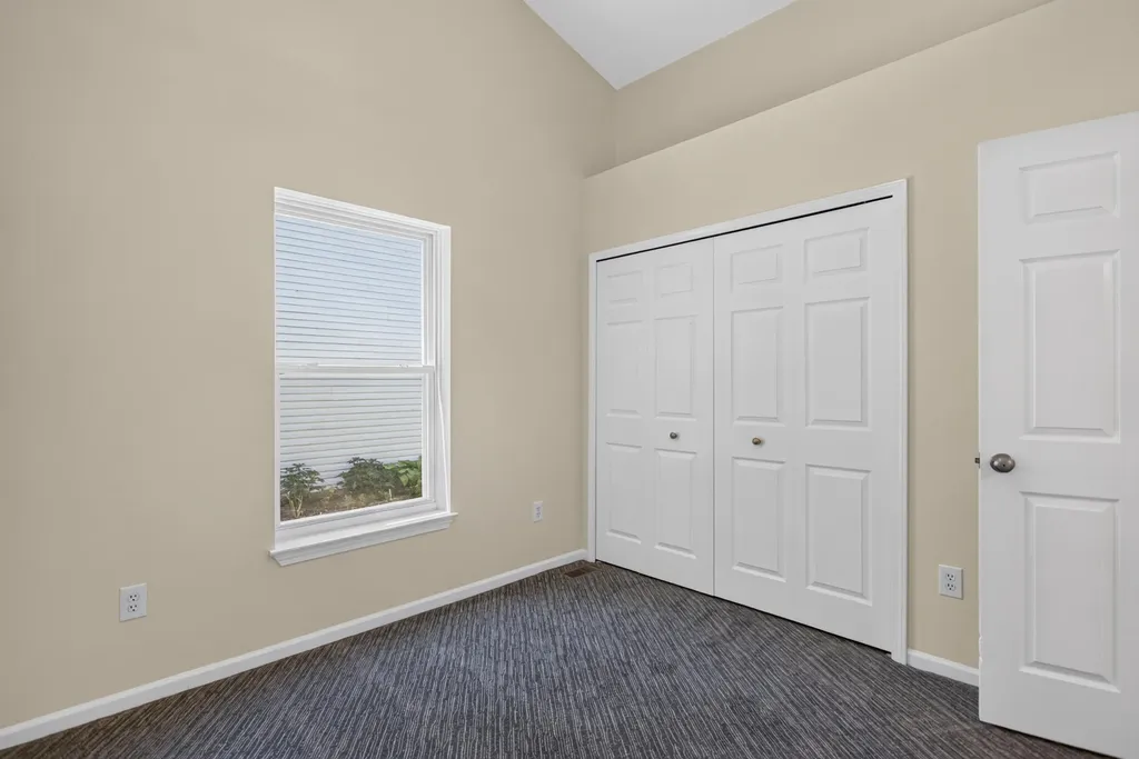 7944 Thornhill Drive Ypsilanti Charter Township MI 48197
