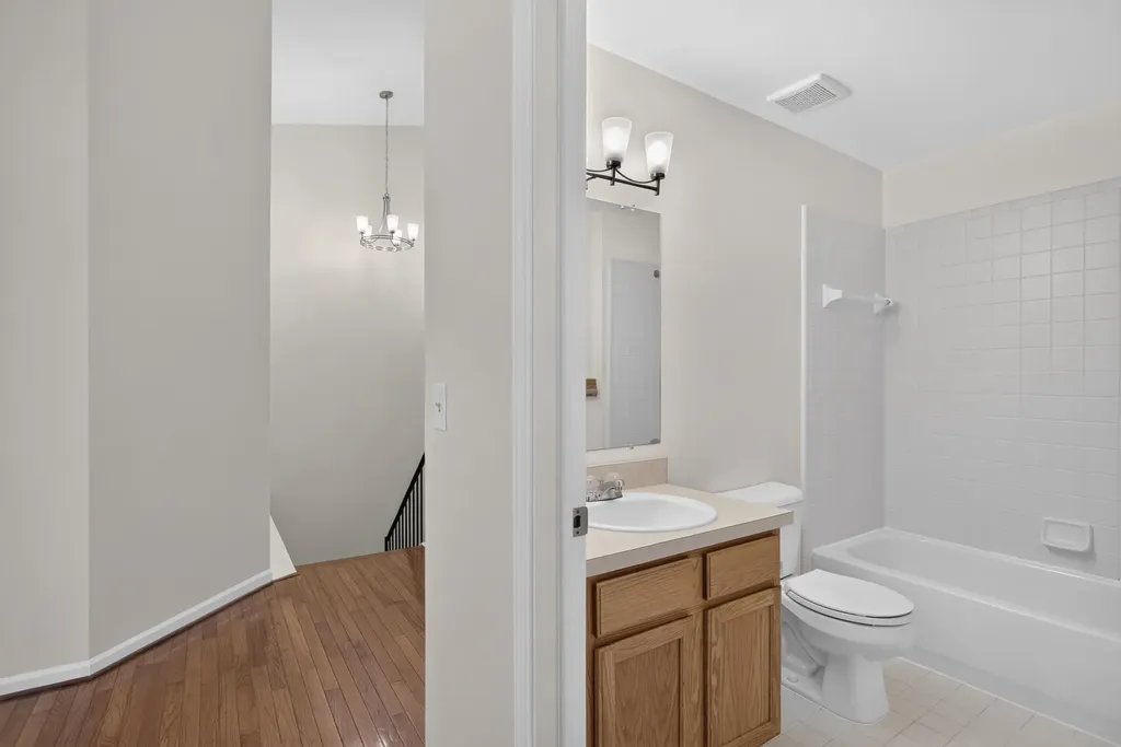 7944 Thornhill Drive Ypsilanti Charter Township MI 48197